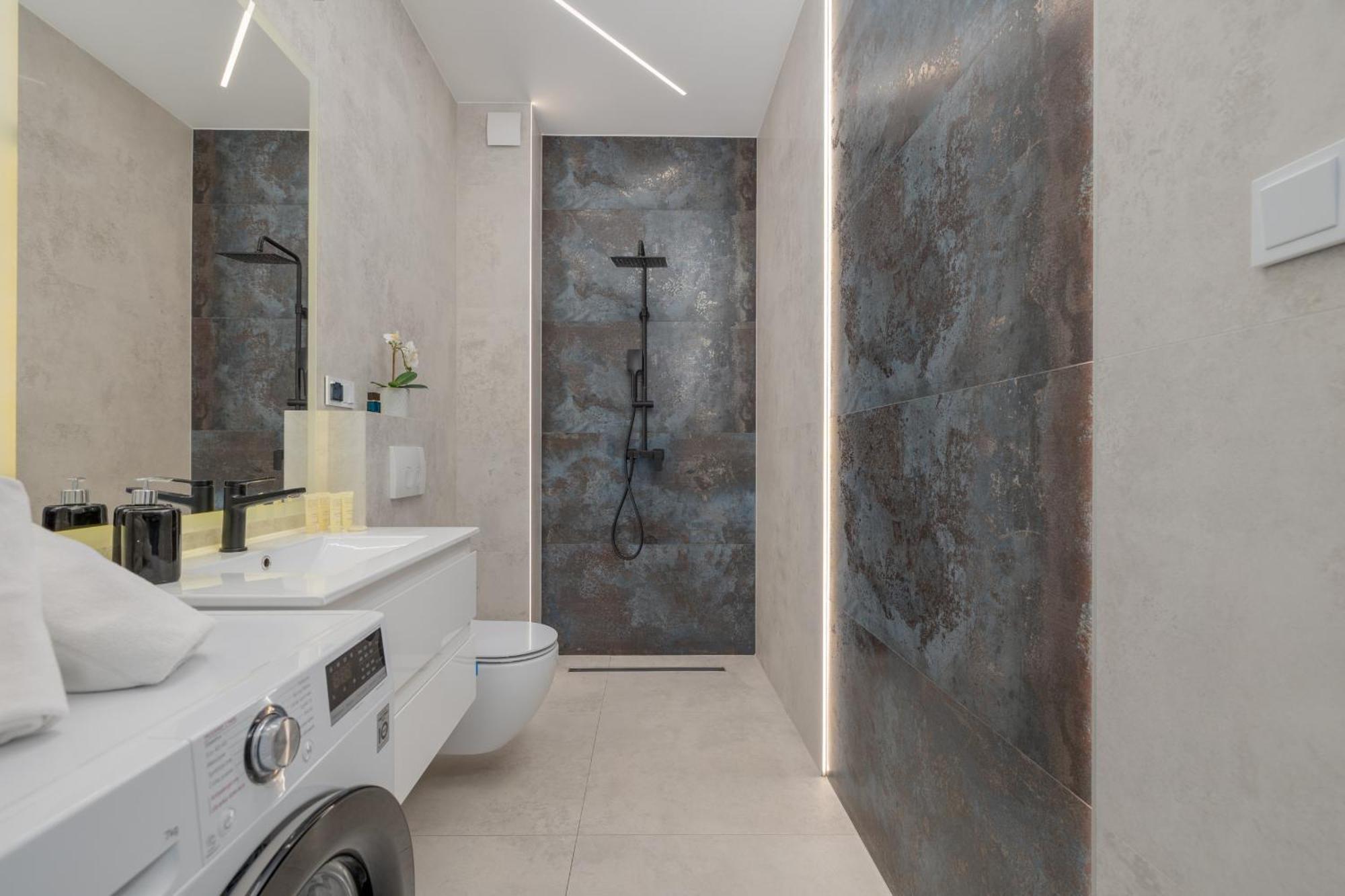 Klifowa & Fitness Near The In By Renters Prestige Rewal